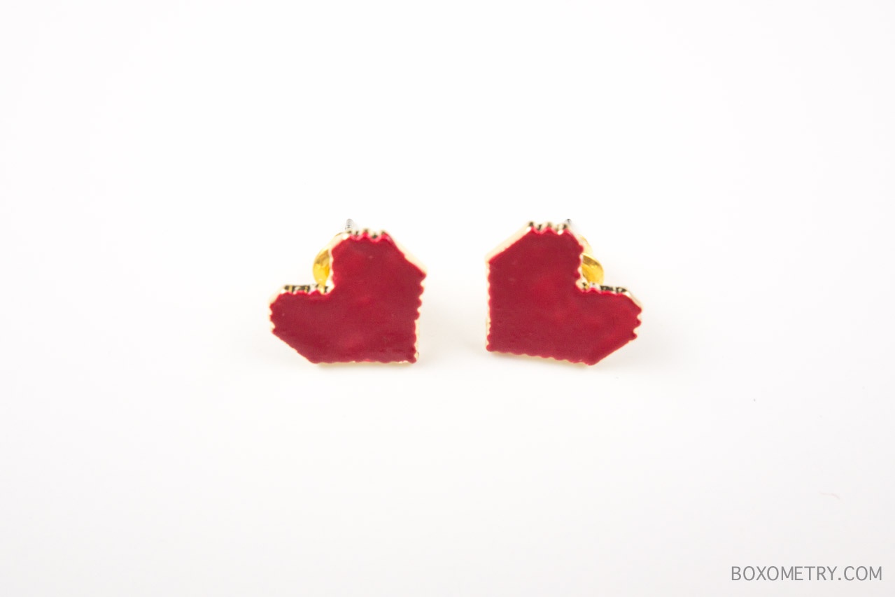 Boxometry Gamer Girl Monthly June 2015 Review - Pixelated Heart Earrings